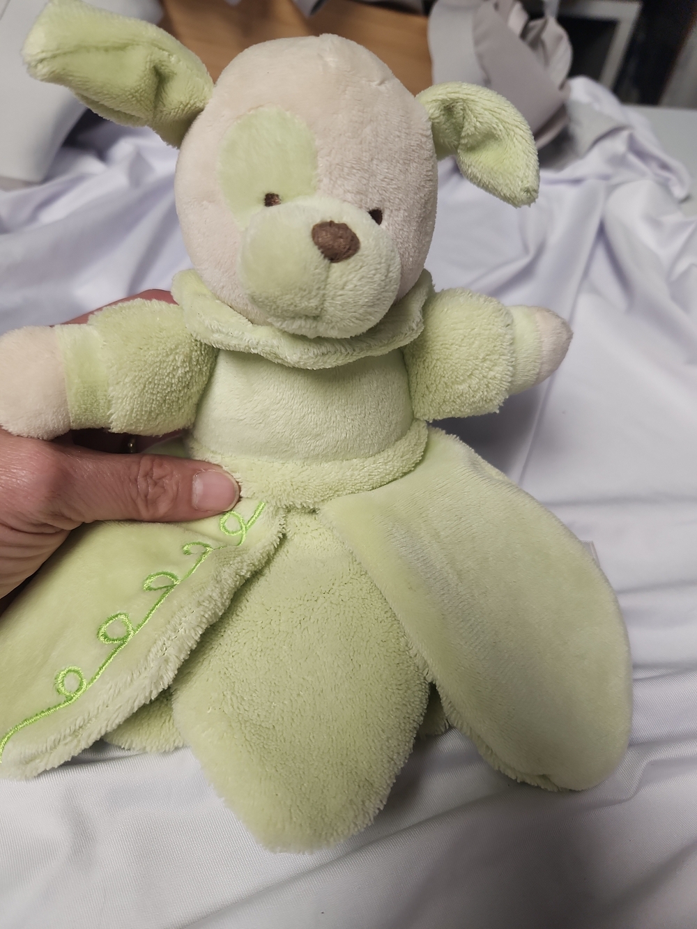 4Gund Light Green Plush Puppy Lovey Pistachio Puppy Rattle
